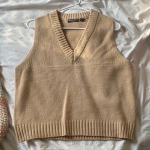NWOT Sweater Vest